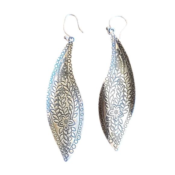 Silpada Sterling silver Freestyle floral and‎ leaf print dangle earrings - Picture 6 of 6
